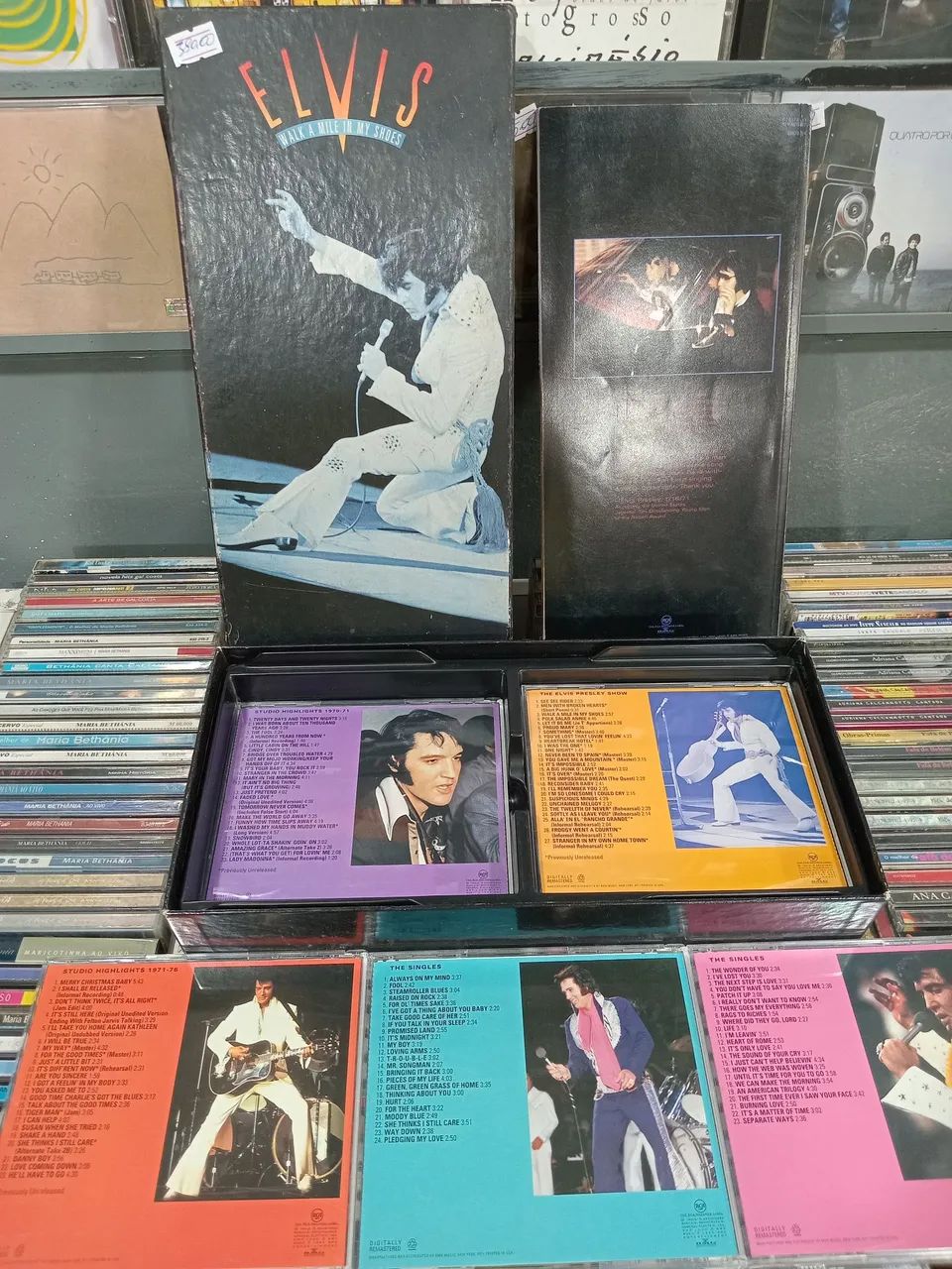 Box Elvis Presley com 5 cds e Revista  - Foto 2