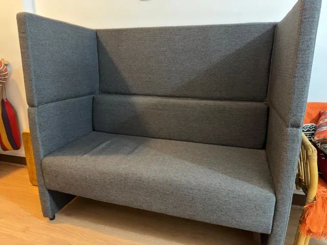 Tok&Stok High Two-Seater Sofa Connection