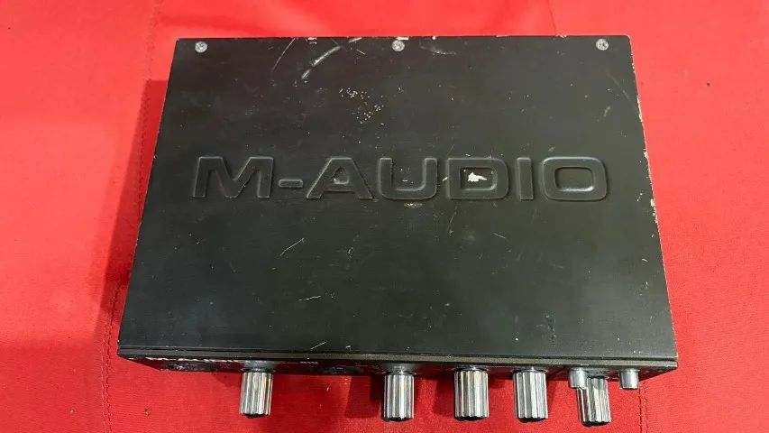 Interface de Áudio M-Audio - Firewire - Foto 2
