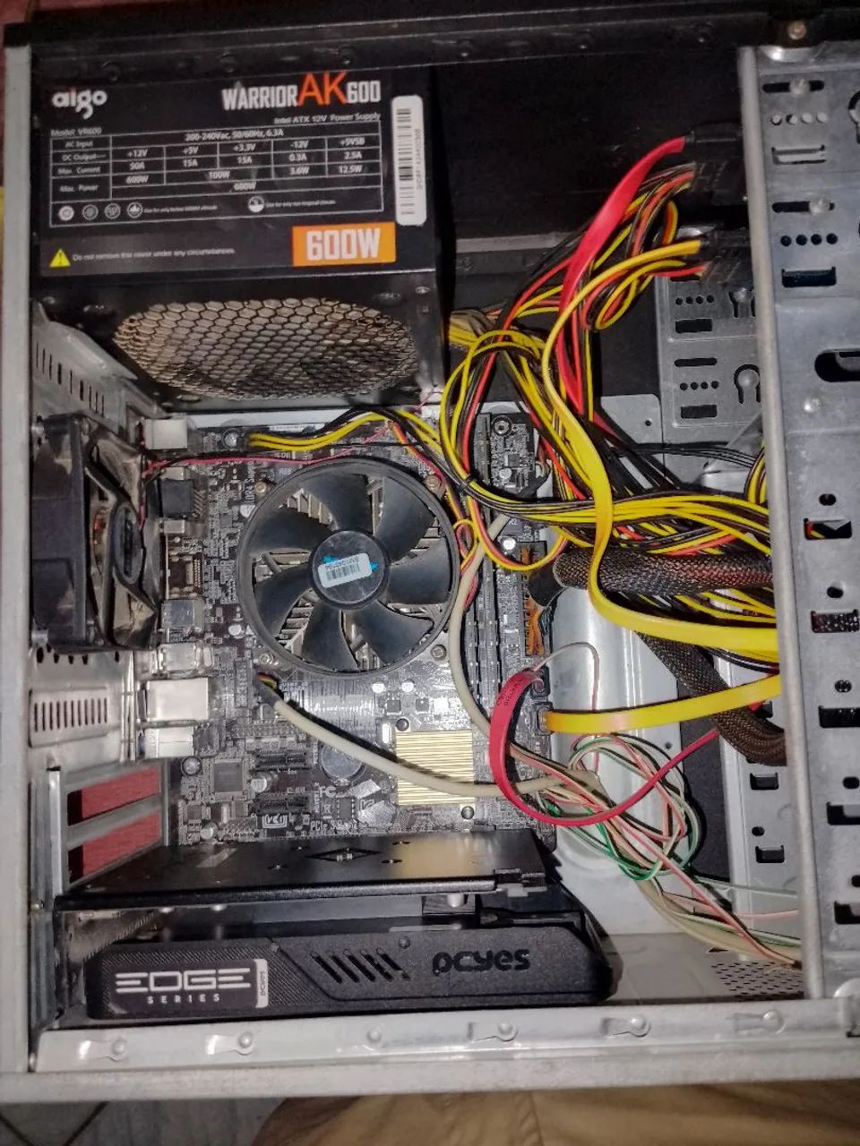 Kit Intel i3 7100 e Placa mãe  - Foto 2