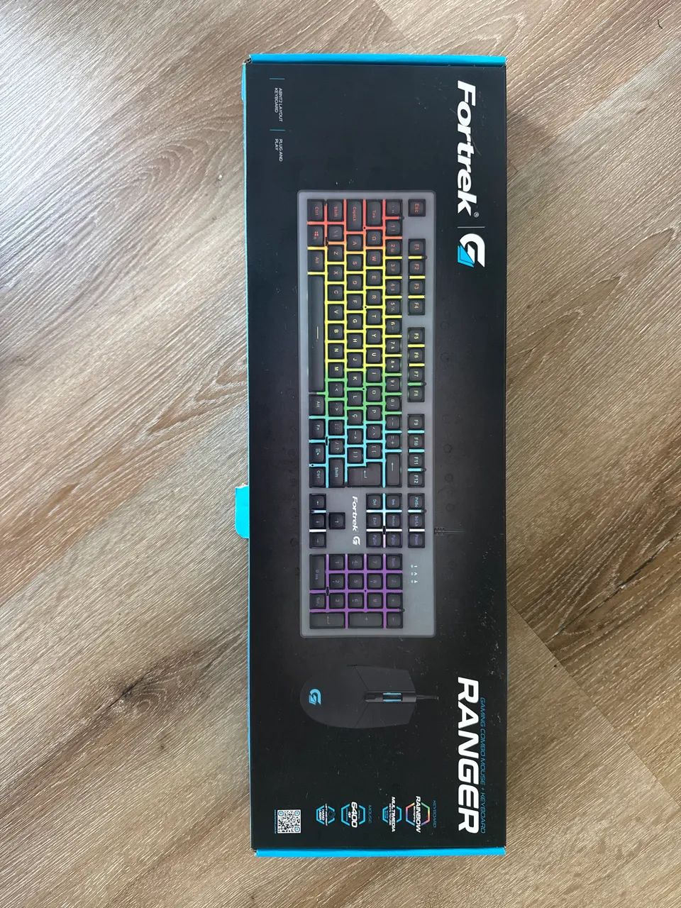 Teclado Fortrek pouco usado