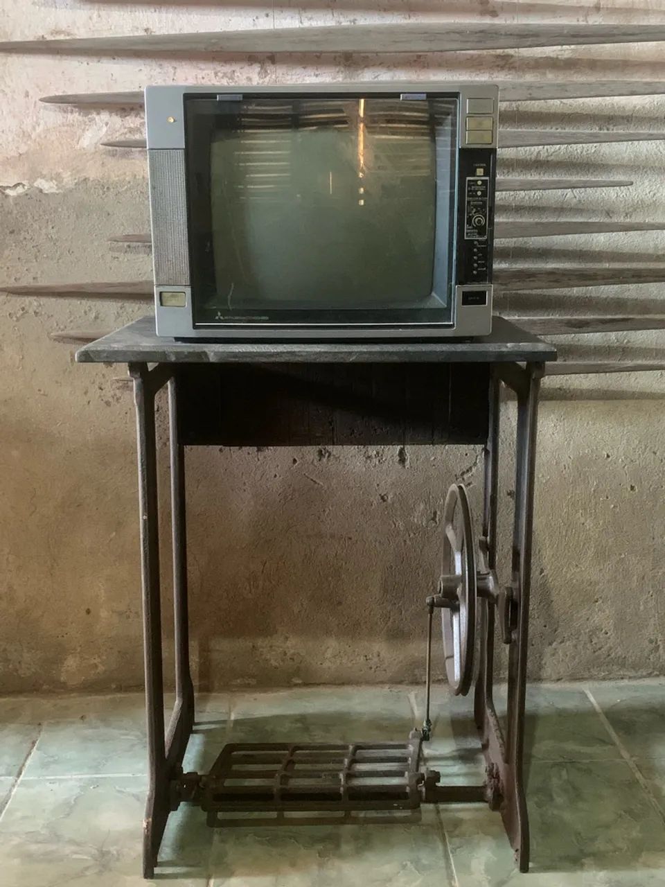 Tv antiga 
