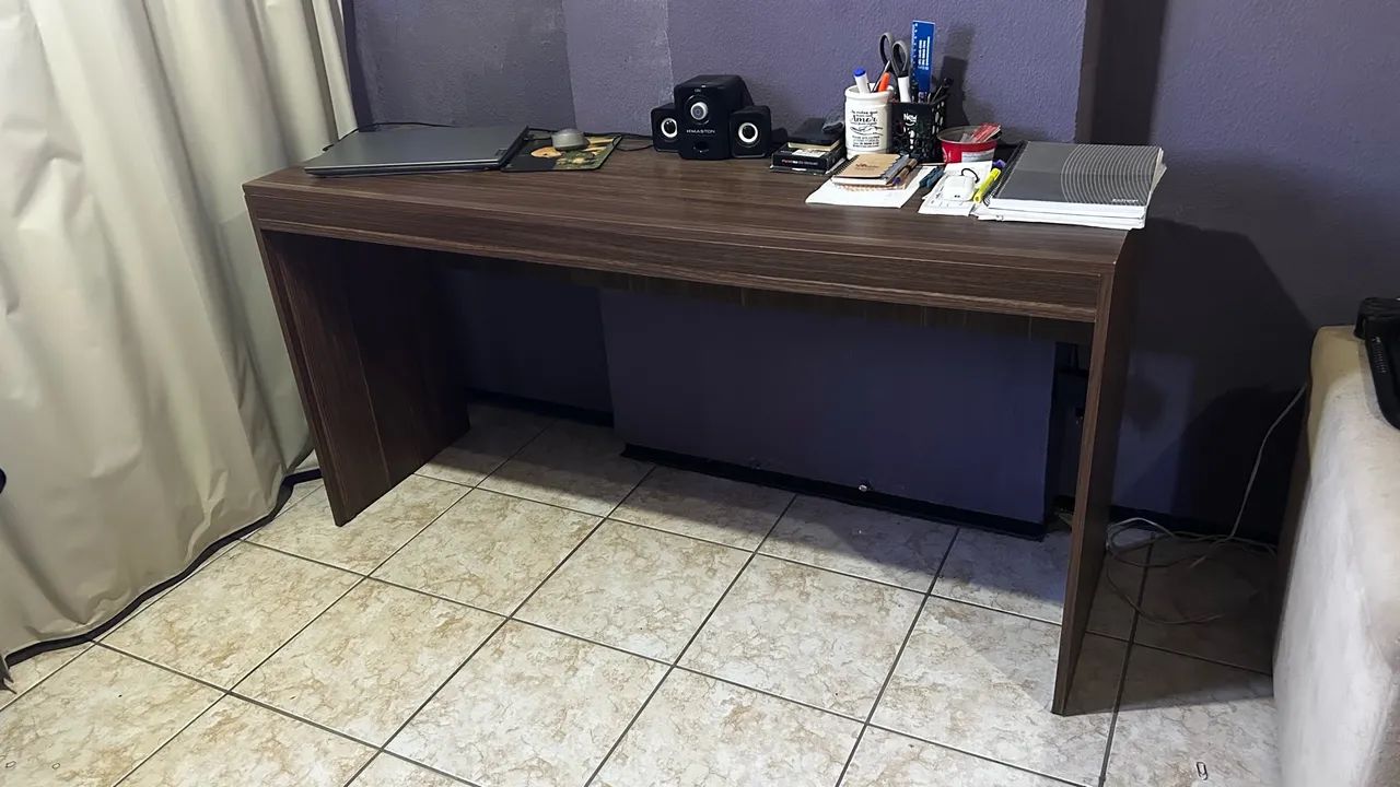 Vendo escrivaninha  - Foto 2