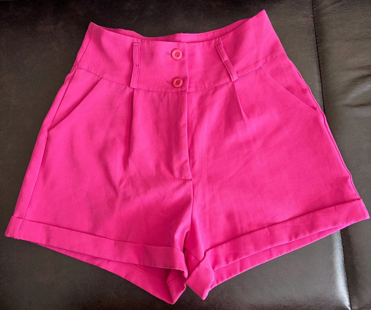 Short. Feminino 