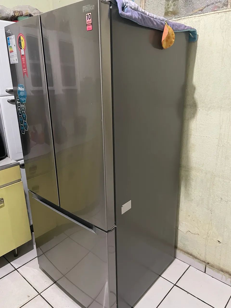 Vendo geladeira 