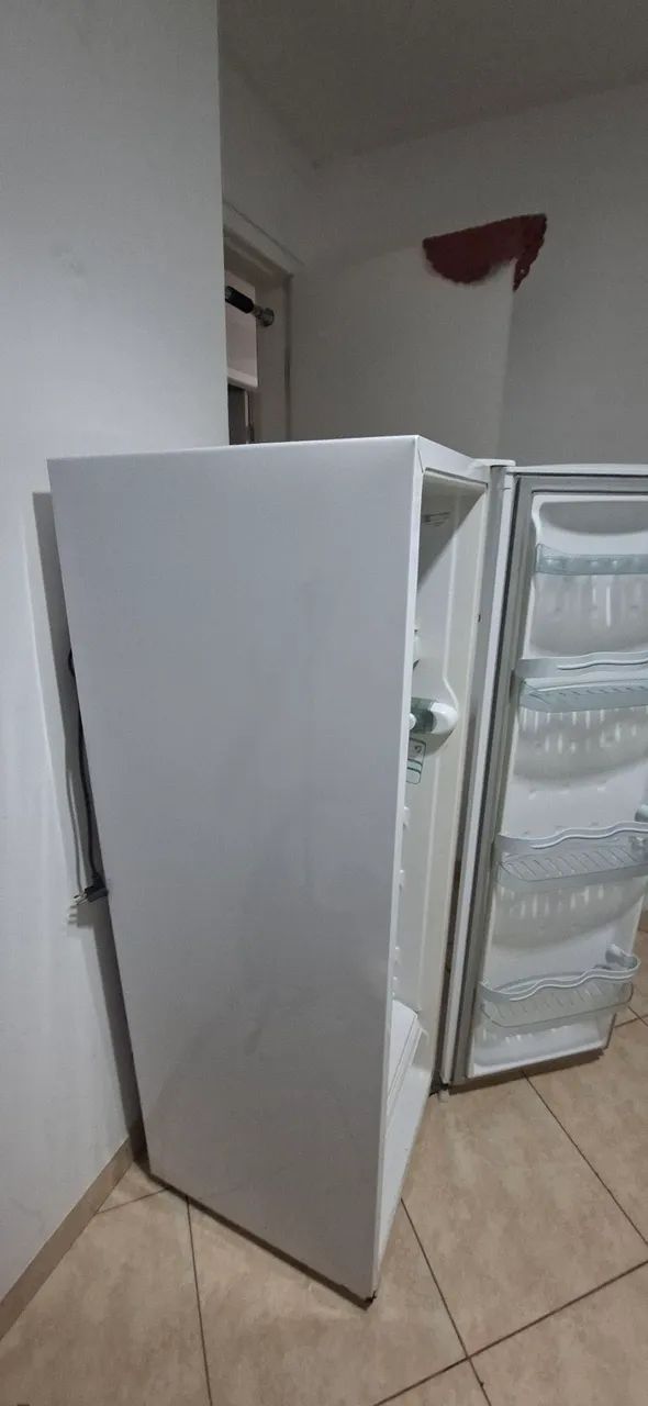 Geladeira Funcionando em Perfeito Estado - Foto 4
