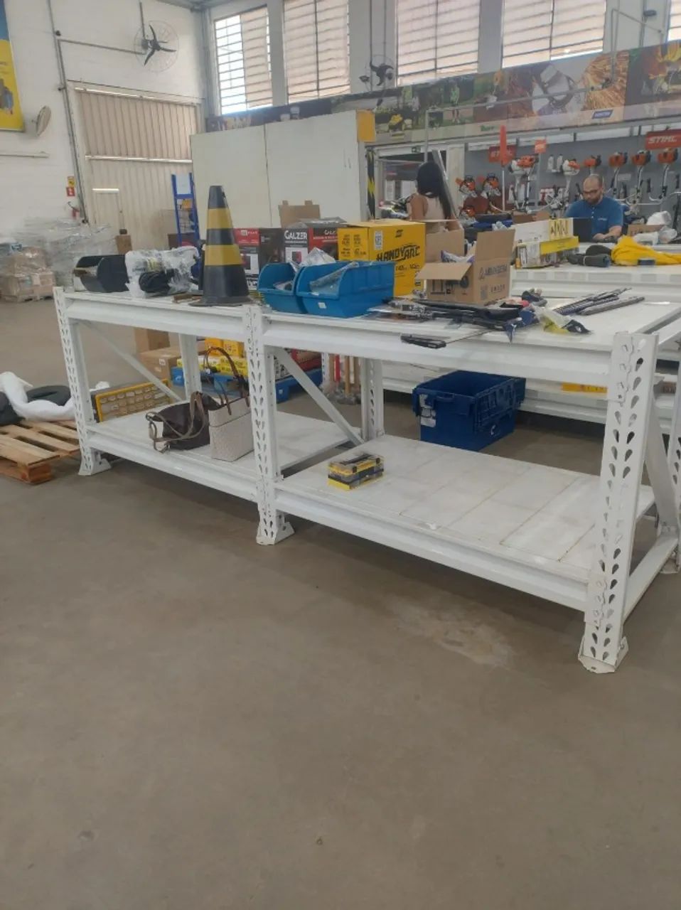 Bancada Mini Porta Pallet dupla e simples e Mini Pallet de Chão - Foto 2