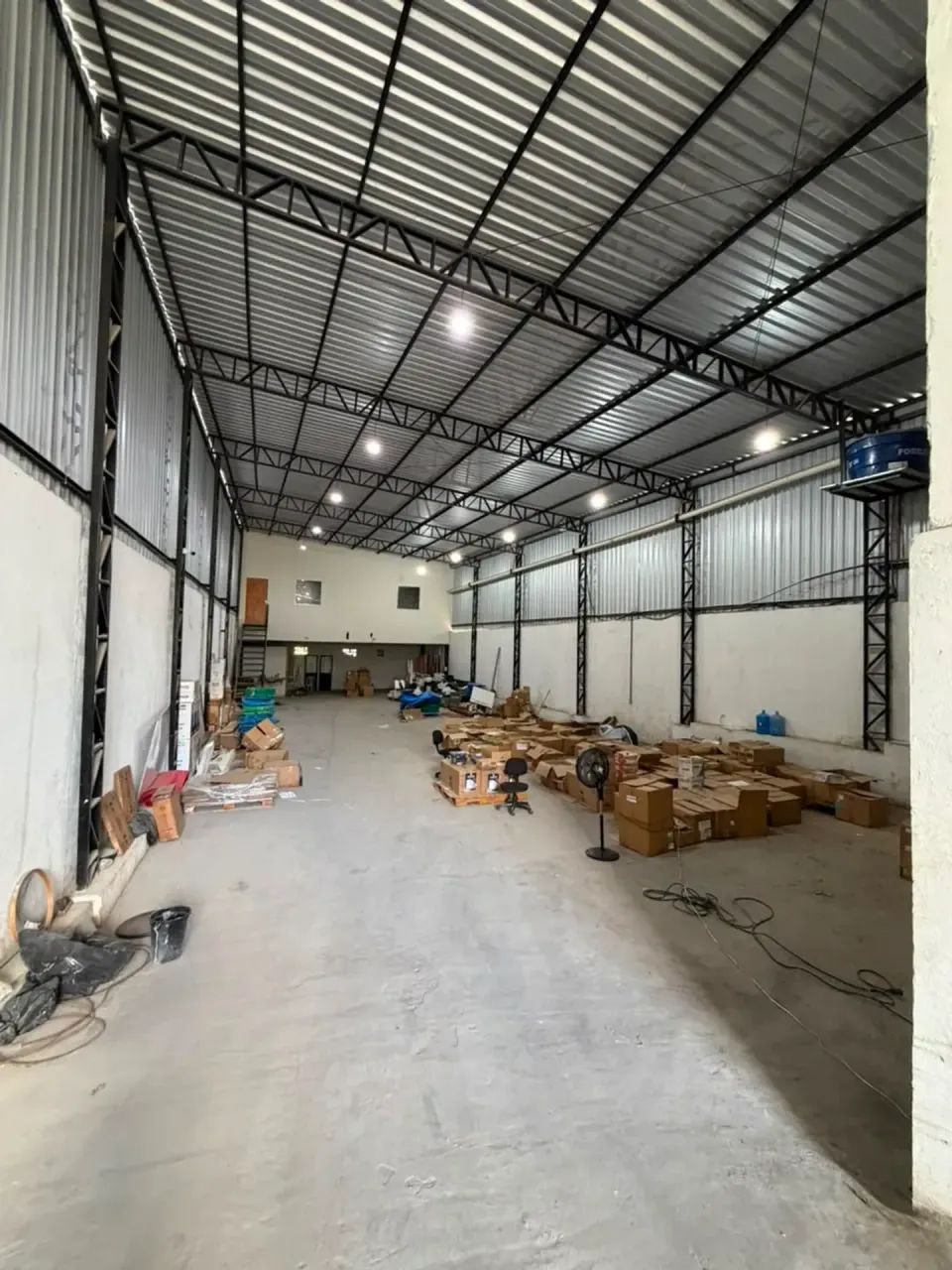 GALPÃO P/ LOCAÇÃO  500 M2 PRÓX. A NILTON LINS! - Foto 2