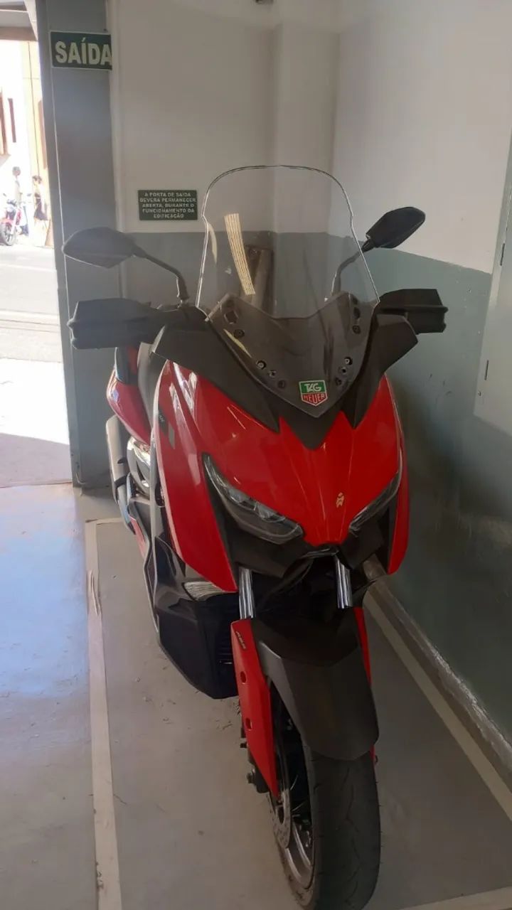 xmax - Foto 3