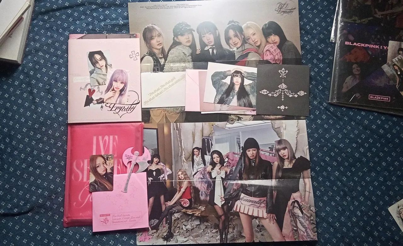 3 albums completos do IVE + 2 regulares e 1 pob - Foto 3