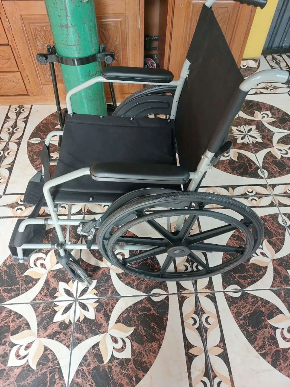 Cadeira de rodas  - Foto 2