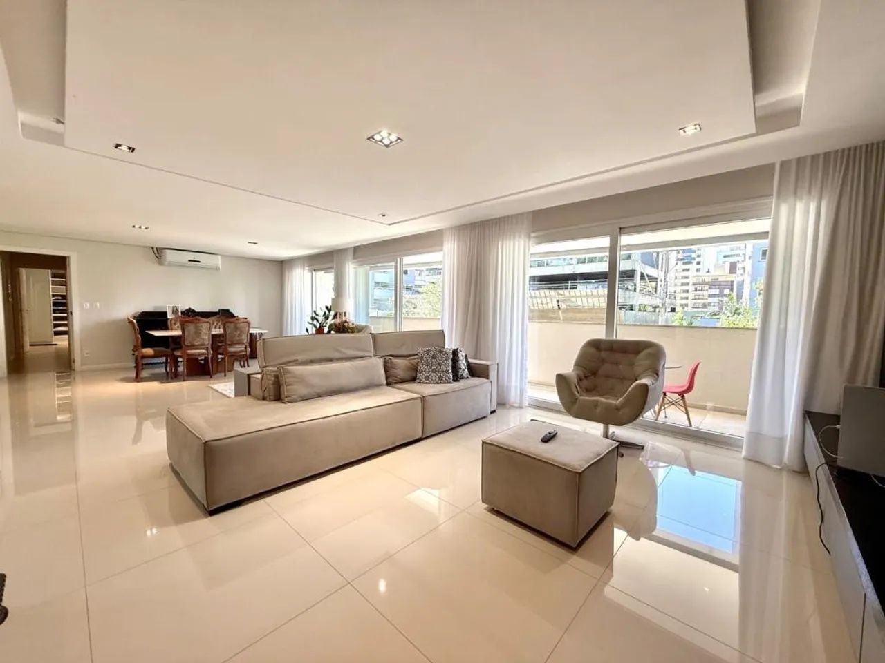 Apartamento Semimobiliado  Terrazas