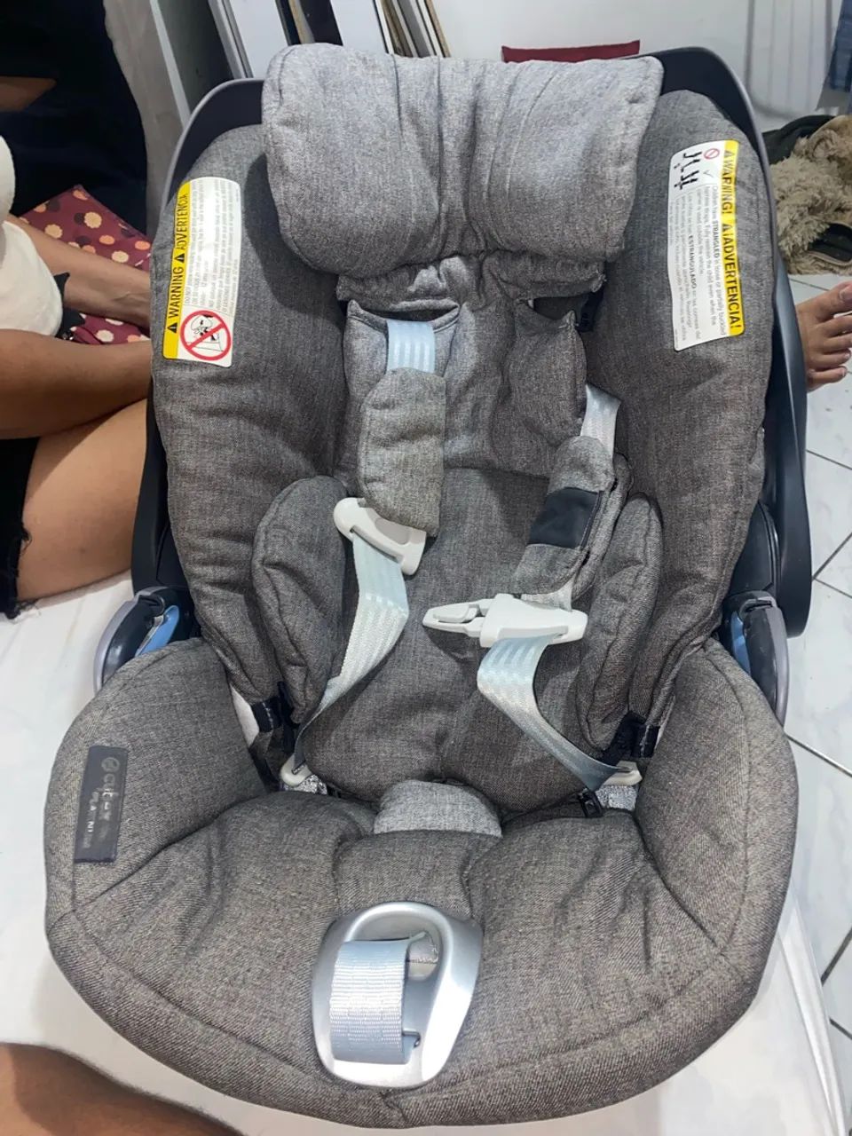 Vendo bebe conforto 