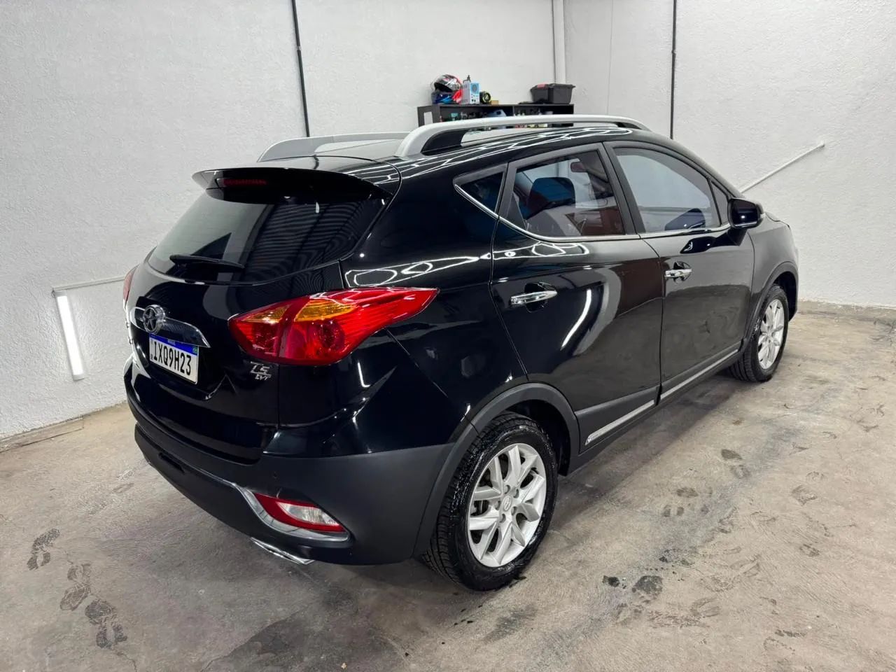 JAC T5 1.5 Jet Flex 16V 5P Aut. 2017 - Foto 3
