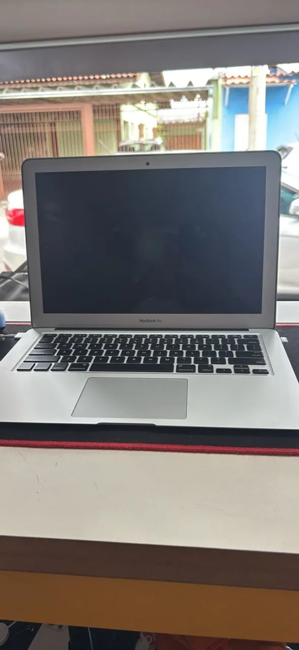 MacBook Air 2015 I5 10 Geração 