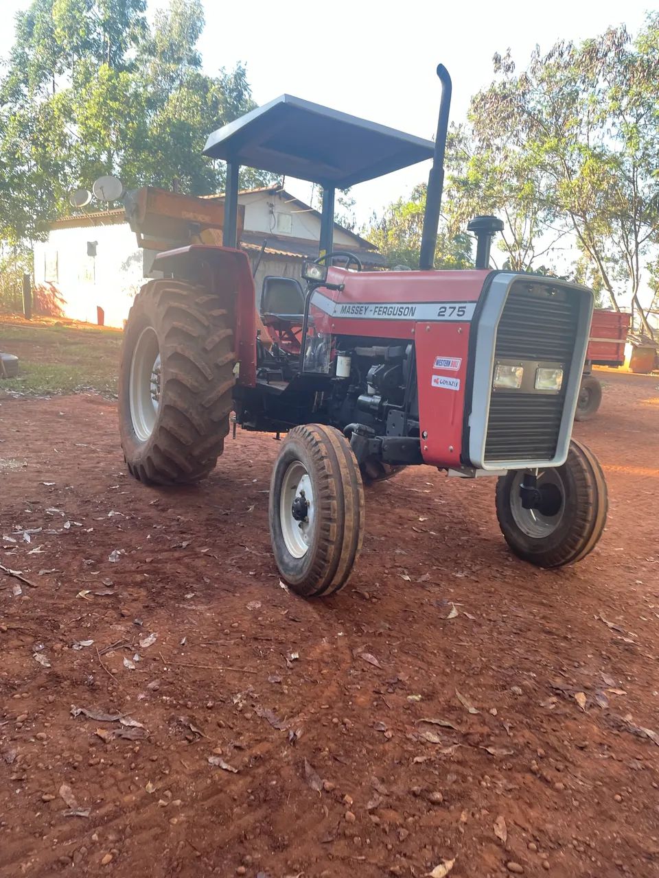 Trator Massey Ferguson 275 - Foto 2
