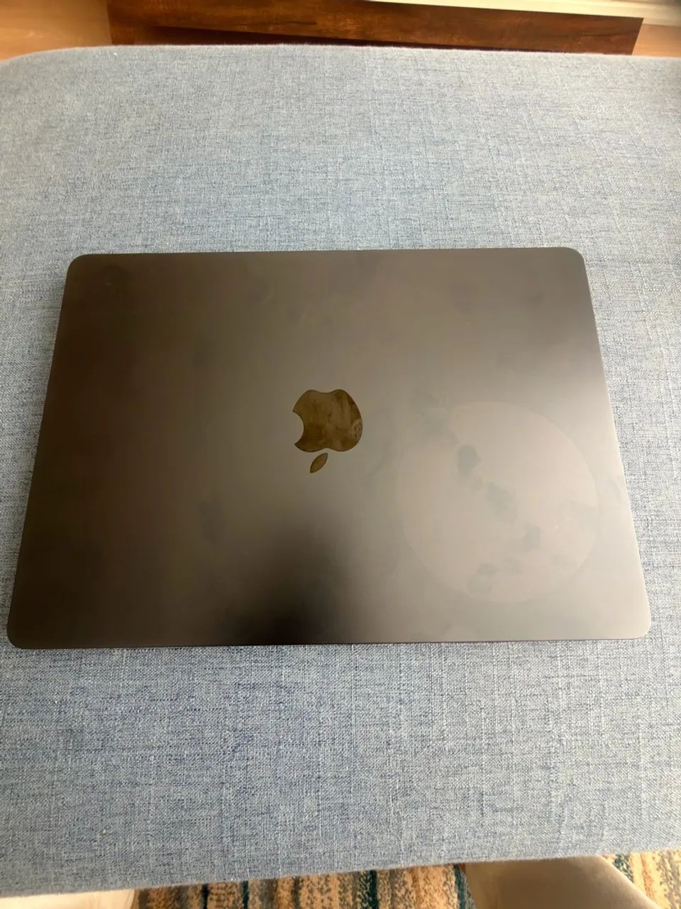 MacBook Air M2 8gb-256SSD