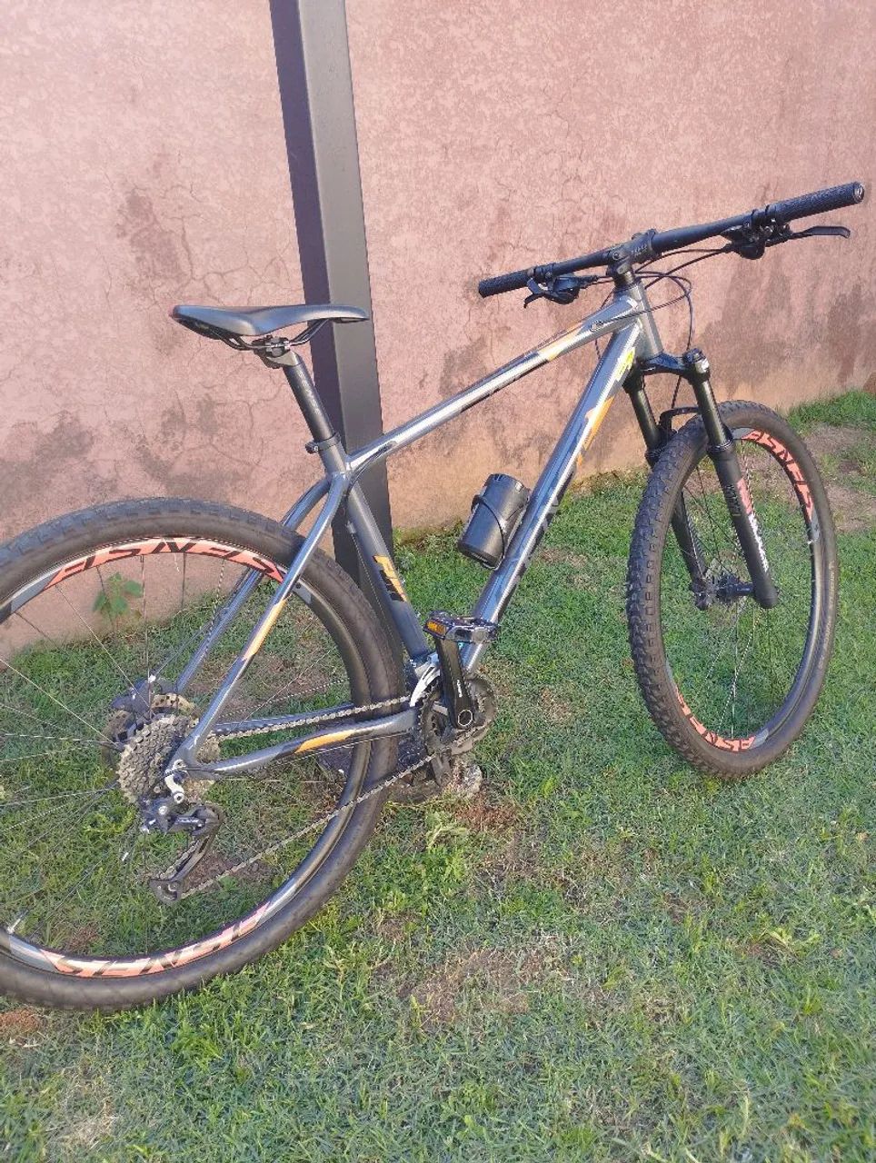 Bicicleta Sense rock evo . - Foto 5