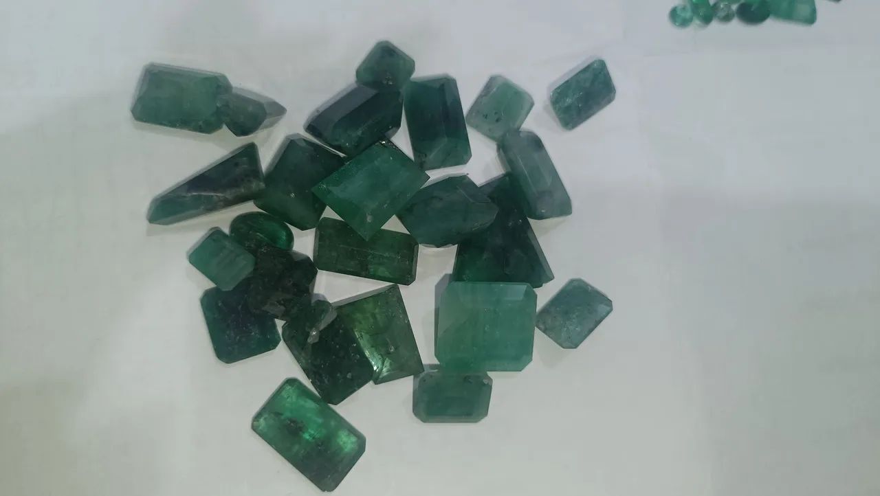 Pedra turmalina 