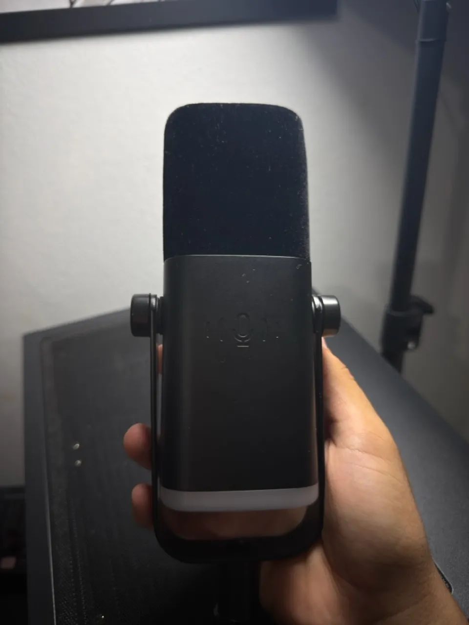 Fifine AM8 Preto - Microfone Condensador USB/XLR para Streaming - Foto 2