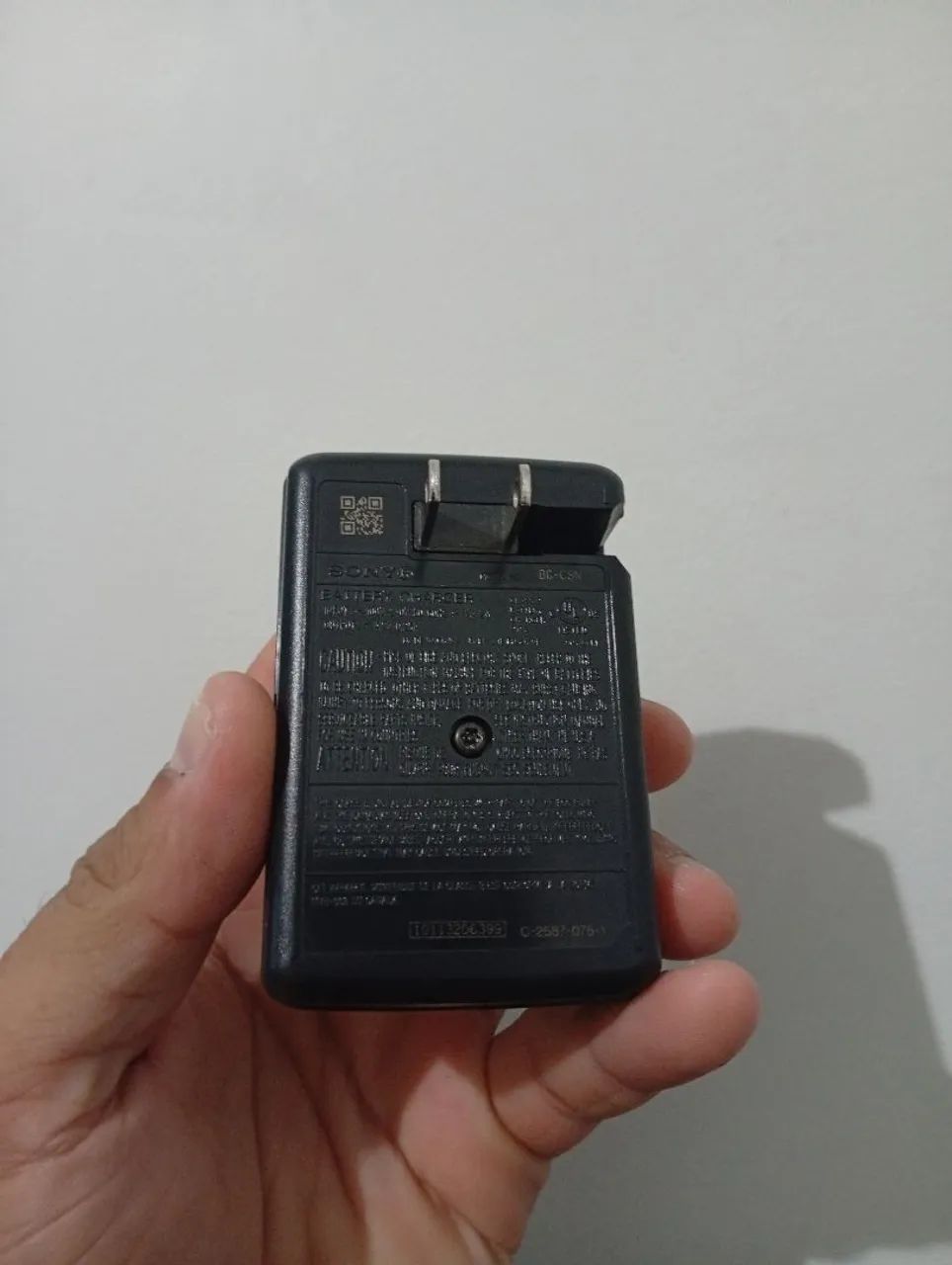 Carregador de bateria Sony para camera digital  - Foto 2