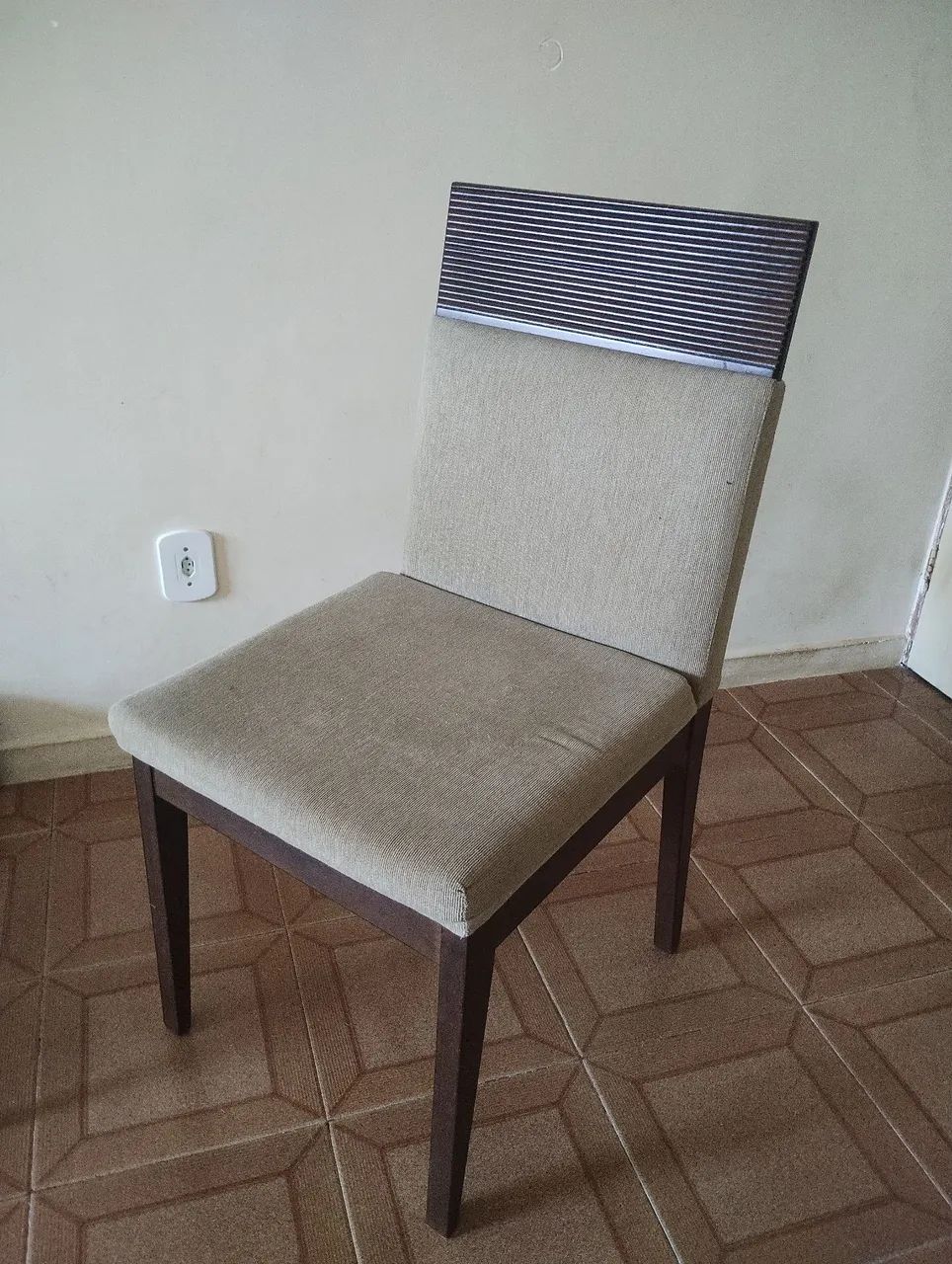 Mesa 6 lugares + cadeiras  - Foto 4
