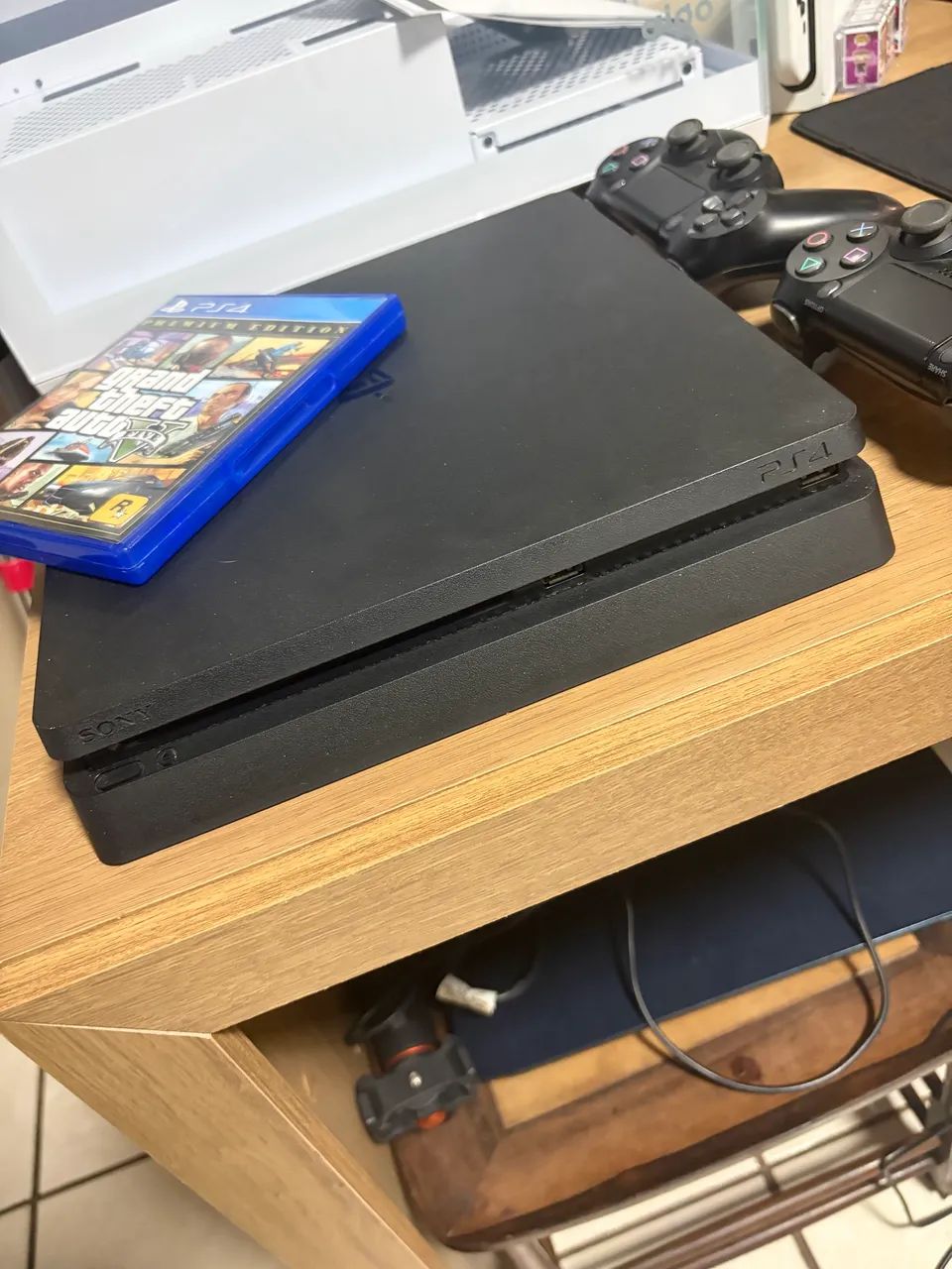 Ps4 Slim 2 controles + GTA V - Foto 2