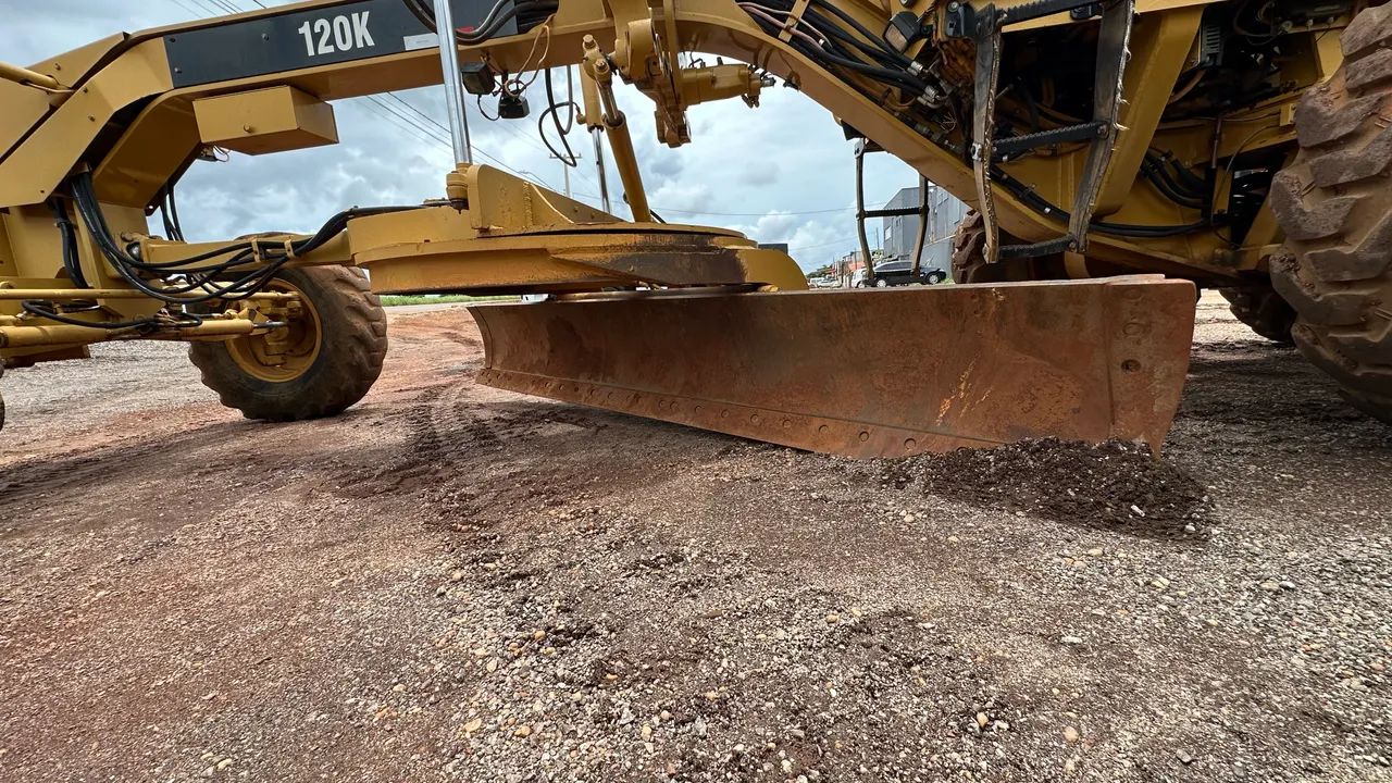 CATERPILLAR 120K 2010 9000 HORAS ORIGINAL REVISADA - Foto 5