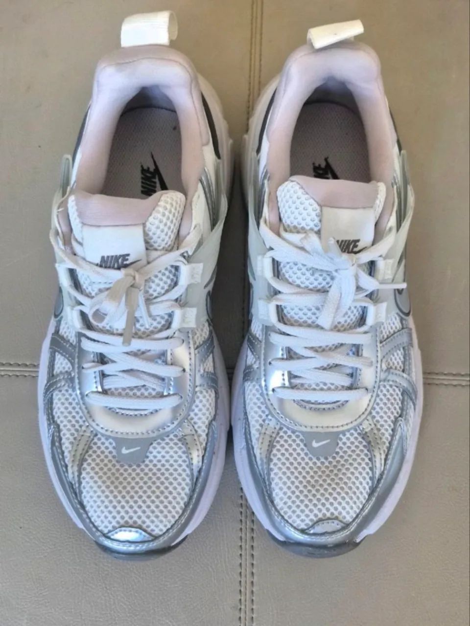 Nike v2k run 