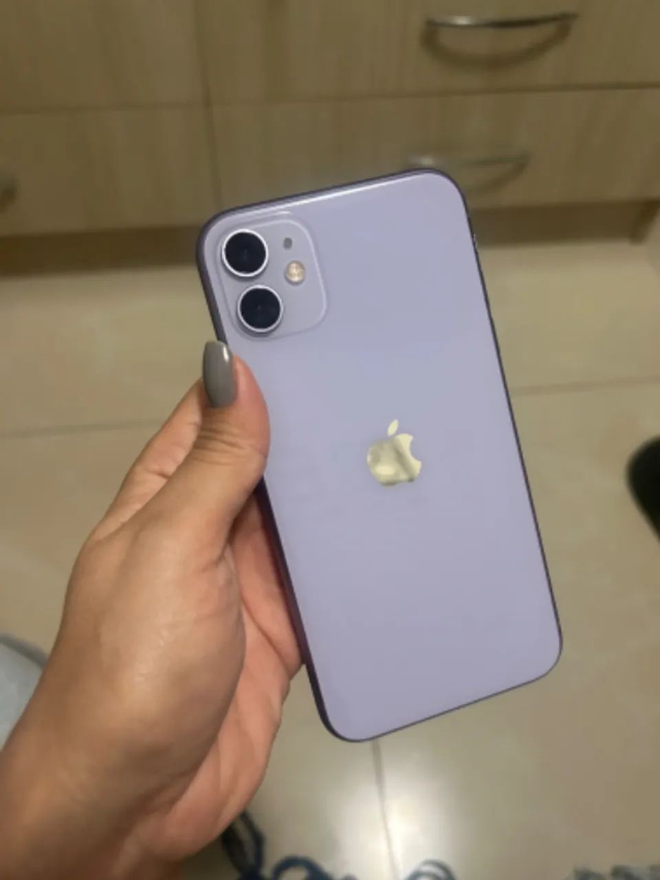 iPhone 11 64GB - impecável 