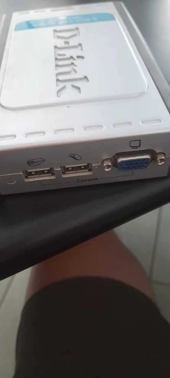 Switch KVM DKVM-4K 4 Portas D-Link - Foto 2