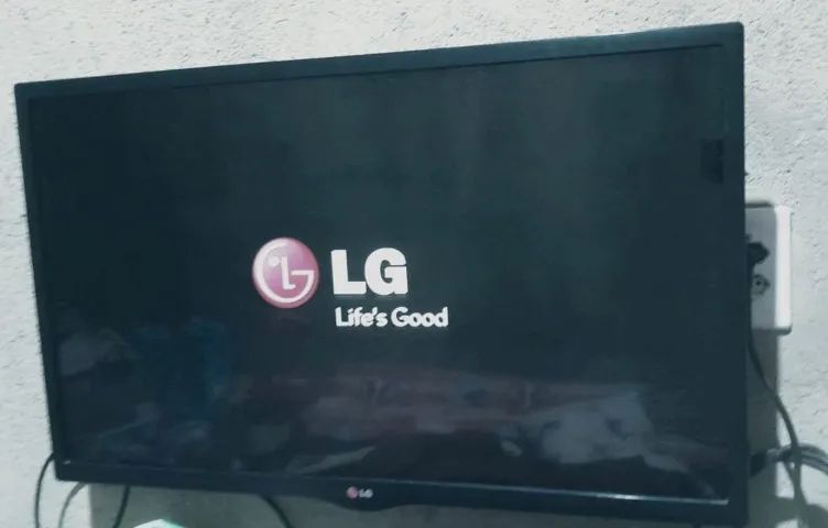 TV LG 32 - FUNCIONANDO PERFEITAMENTE - Foto 2