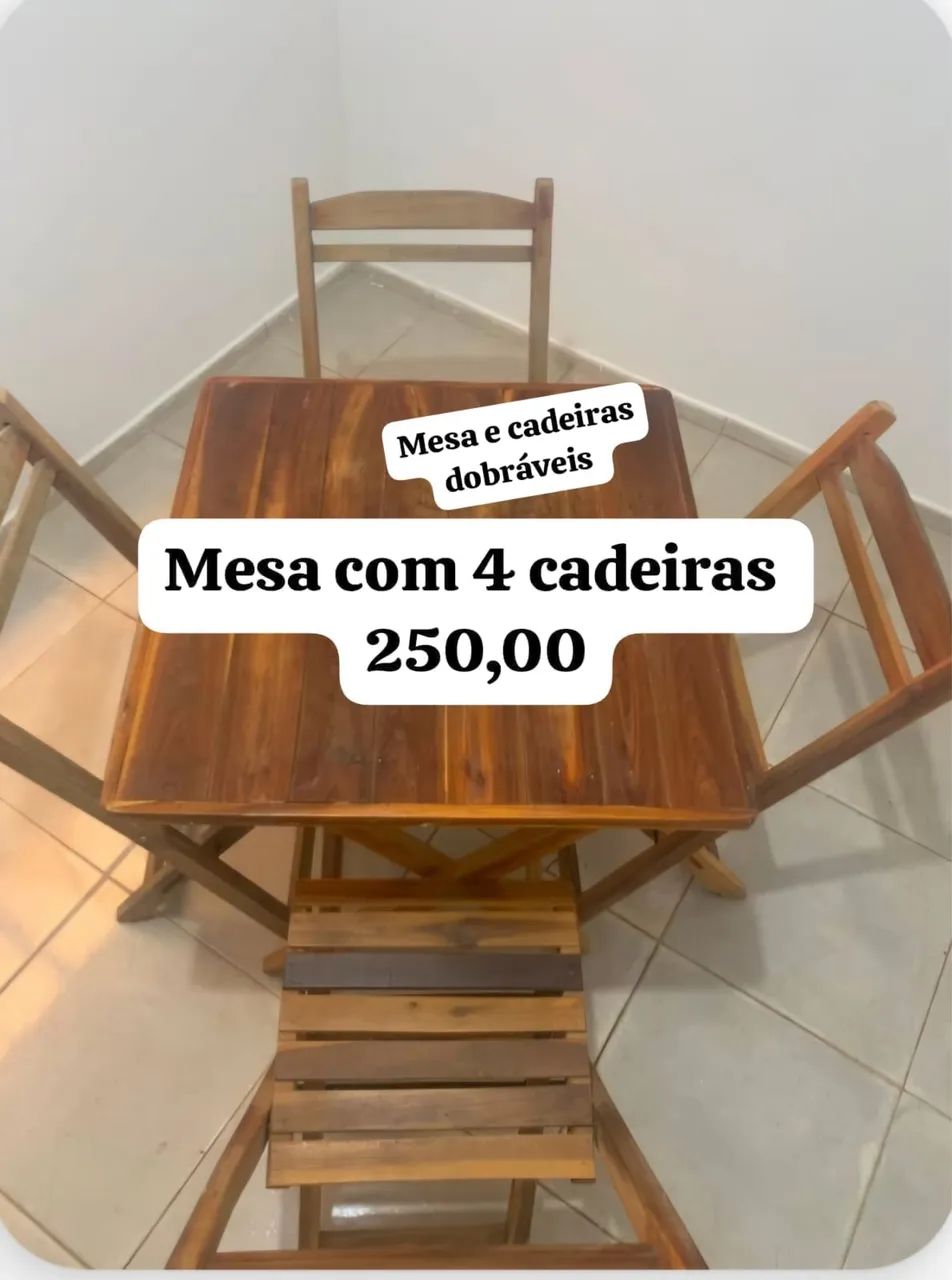 Mesa de madeira com 4 cadeiras 