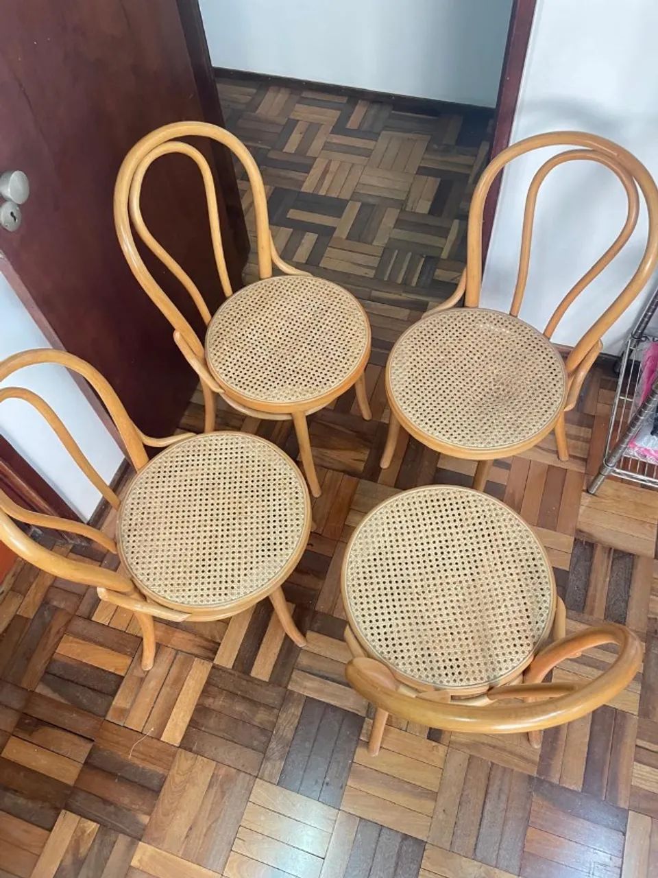Cadeira Tipo Thonart 4 unidades - Foto 2