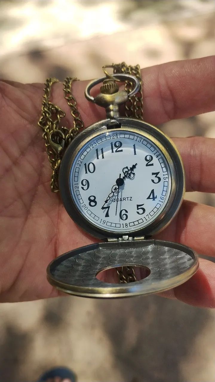 relógio de bolso antigo 450,00