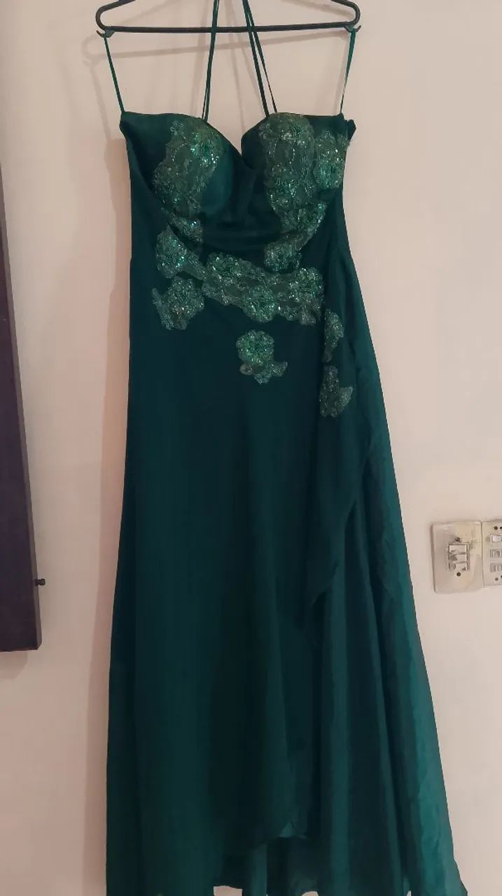 Vestido de festa usado uma vez 