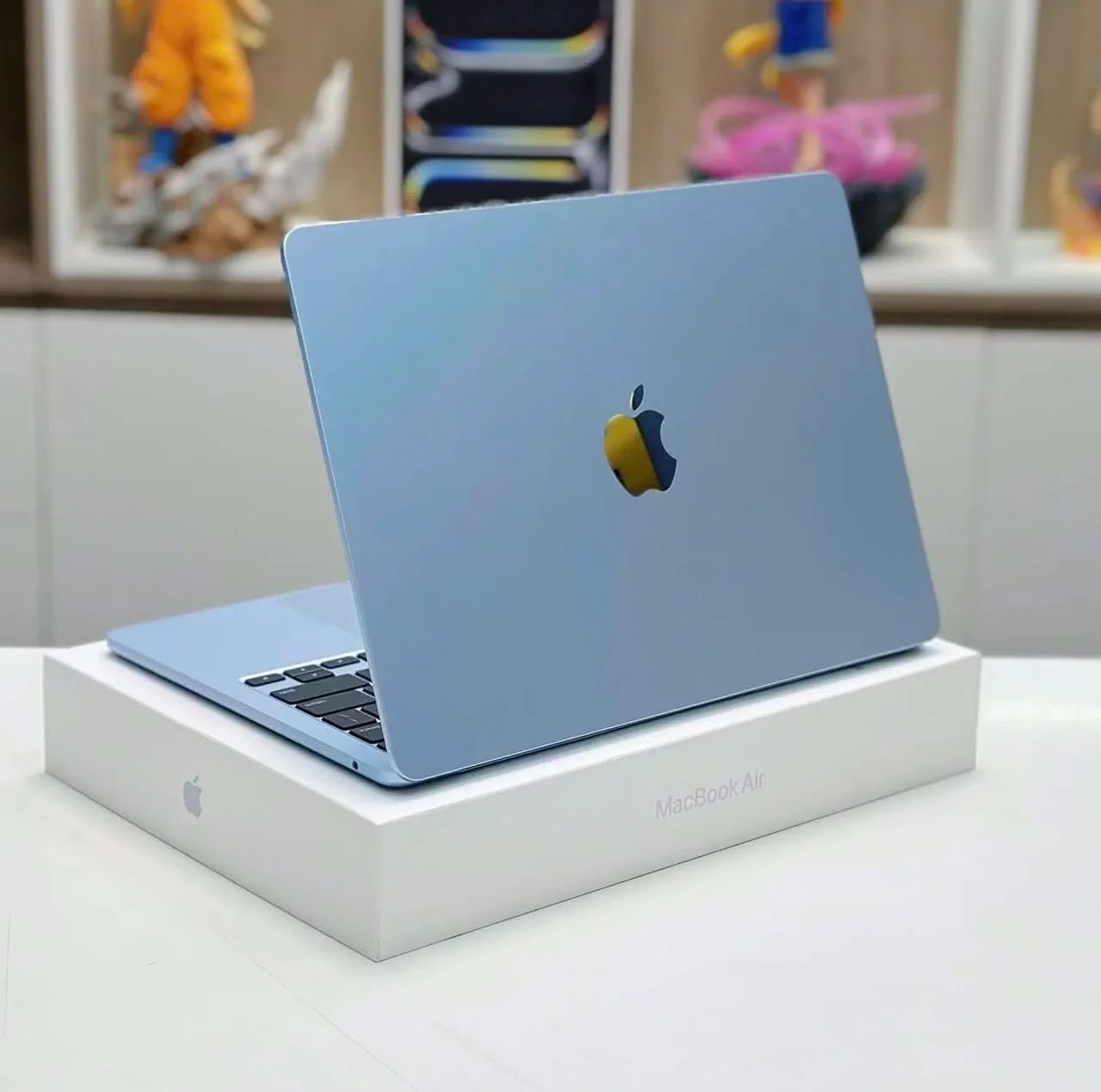 Macbook Air M5 13.6? 16Gb/512Gb céu azul - Lacrado - Notebooks