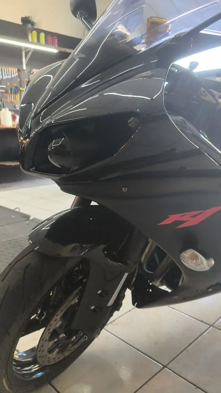 R1 Yamaha  - Foto 4