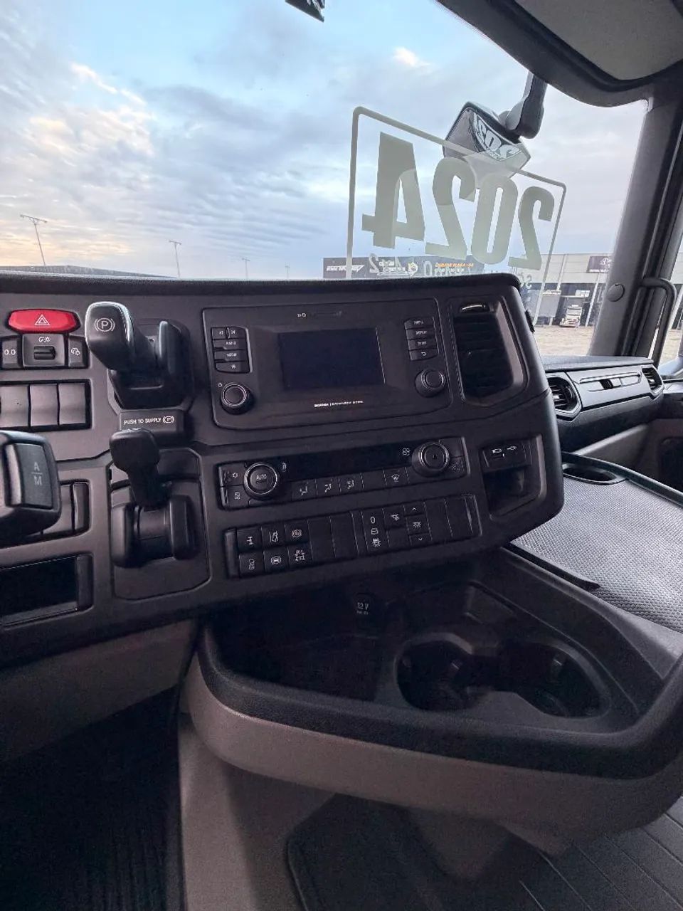Scania R460 SUPER 4x2 2024  - Foto 5