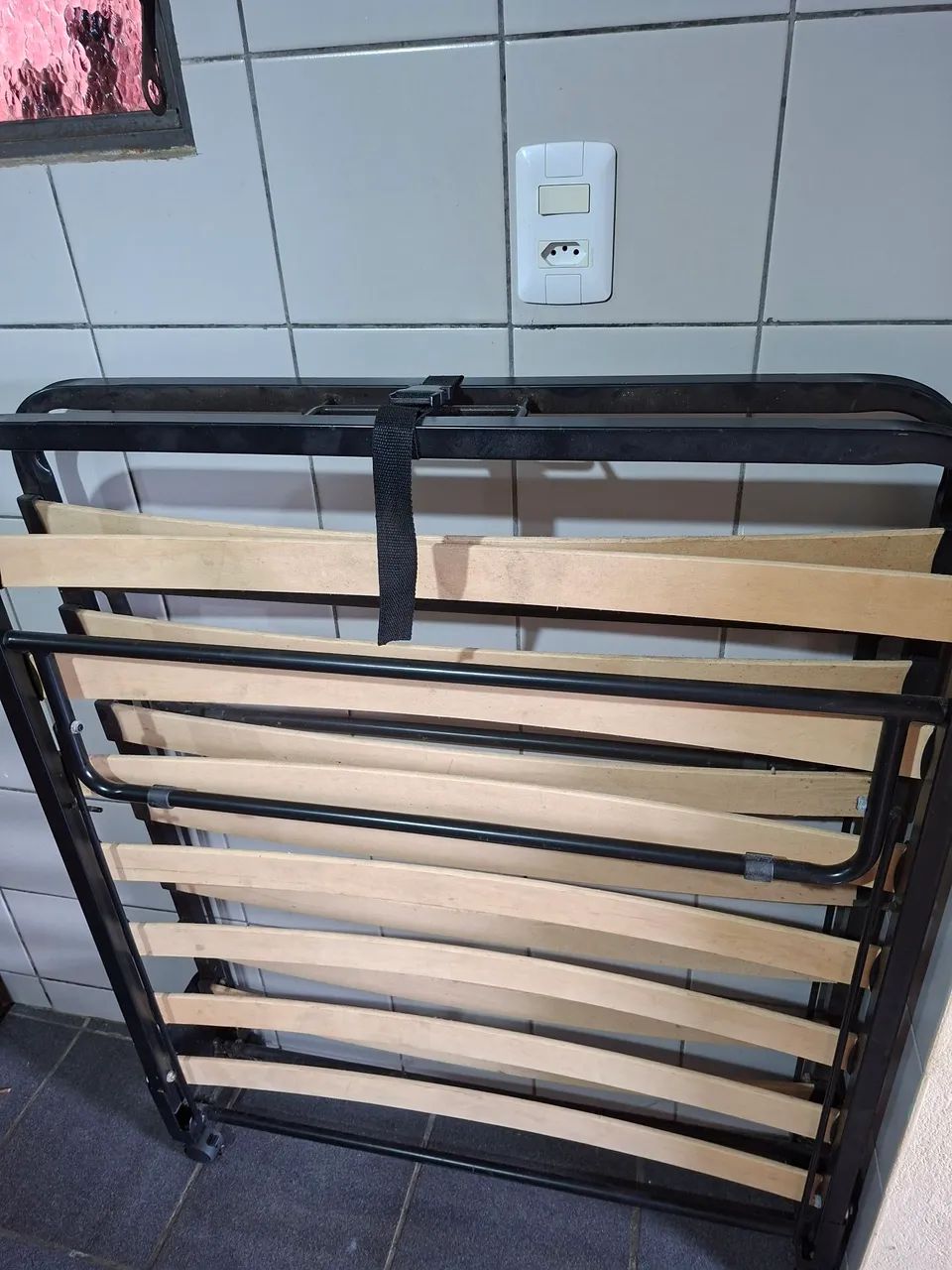 Cama solteiro portátil 