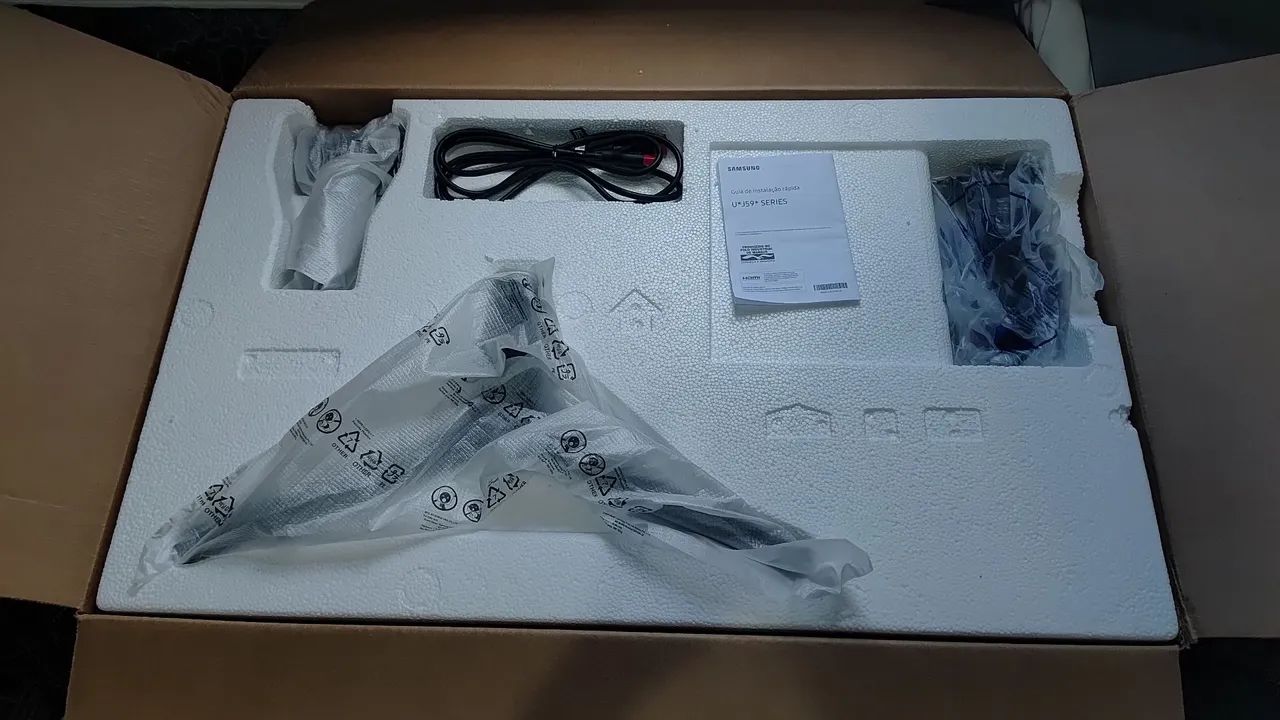 Monitor samsung 4k419359918842849282