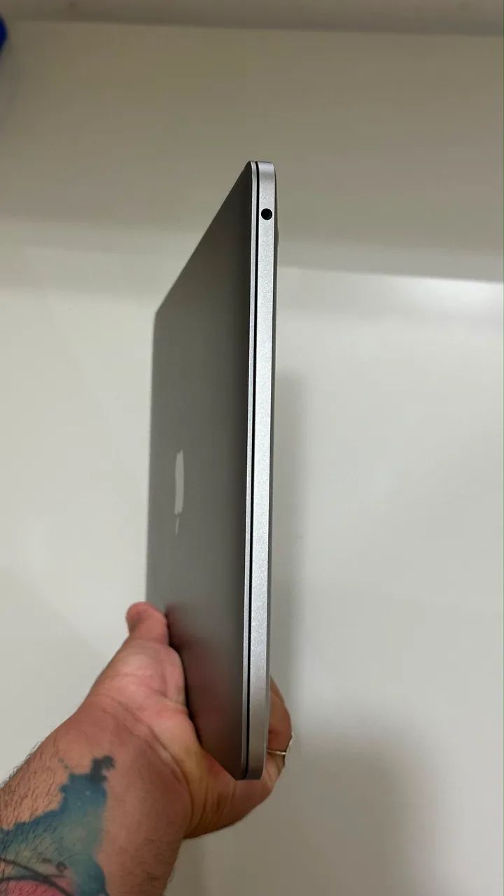 MacBook Pro M1 8gb RAM 512gb SSD