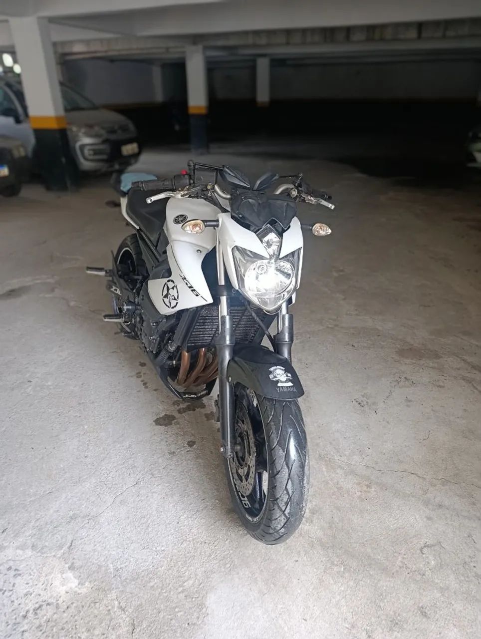 XJ6N 2013  - Foto 2