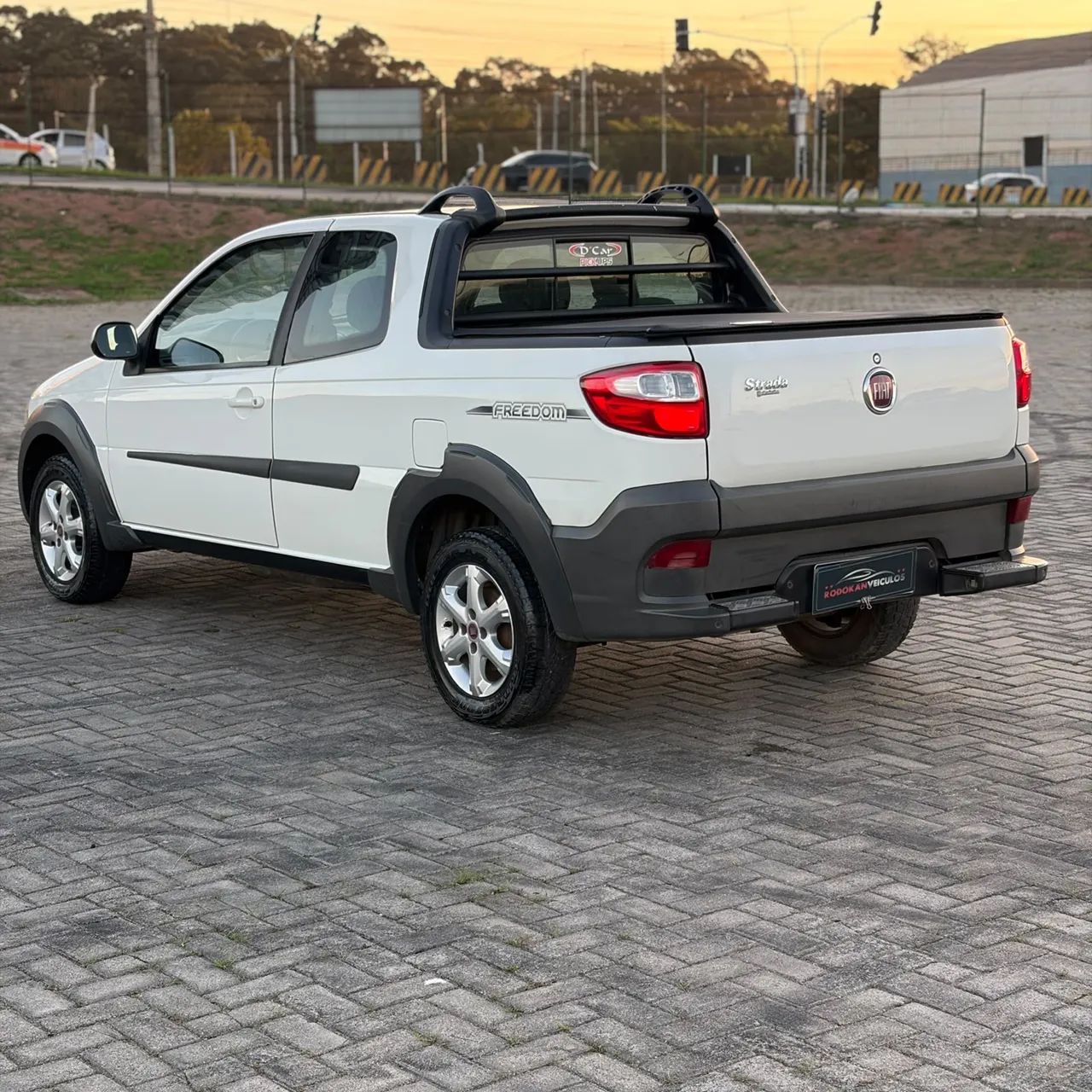 Fiat Strada Freedom 1.4 Flex 8V CD 2019 - Foto 3