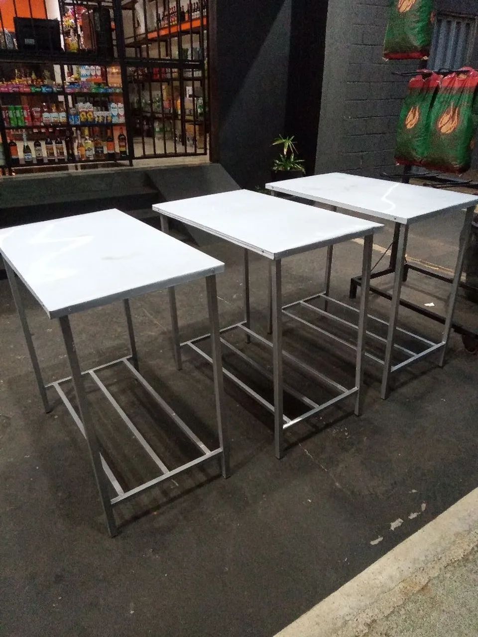 Mesa 93 x 55cm 