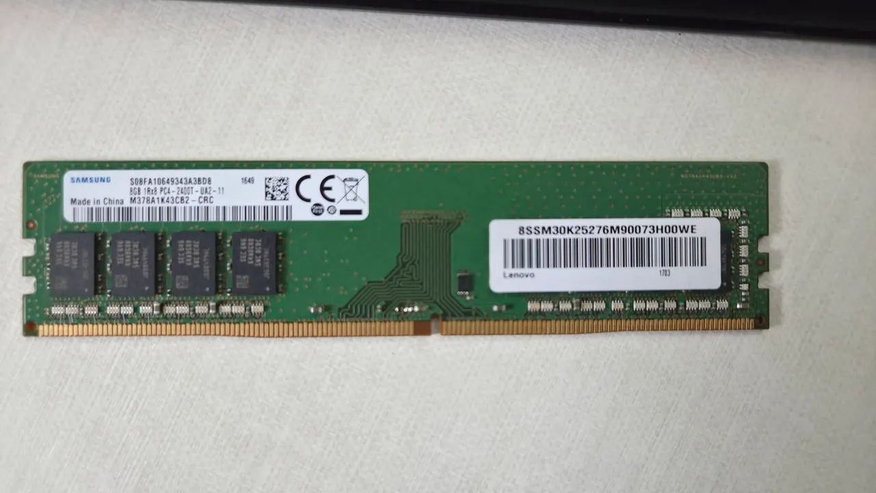 Memória RAM Samsung 8GB DDR4 2400MHz Desktop