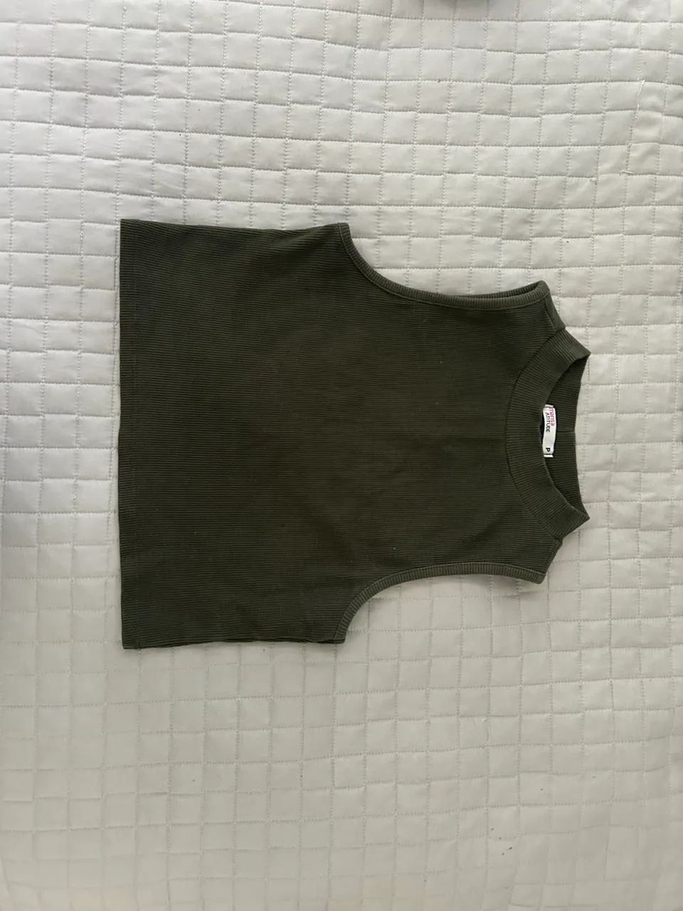 Cropped verde musgo 