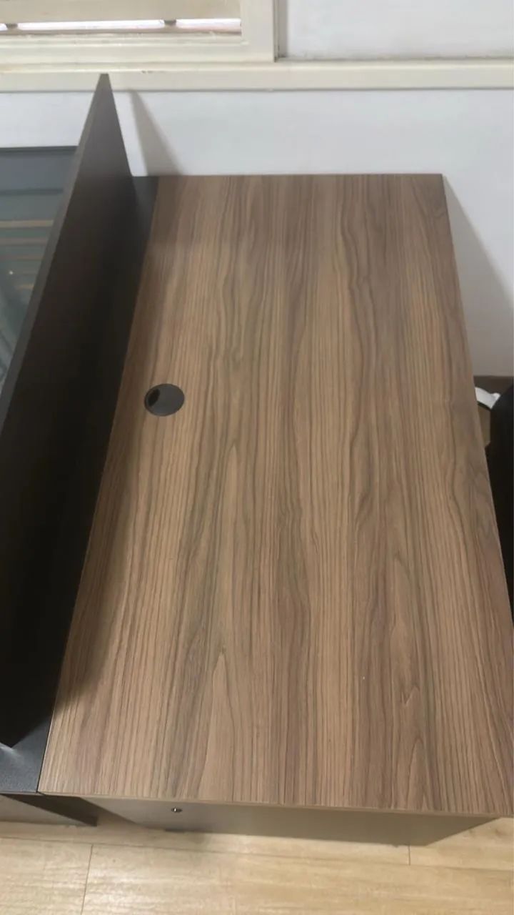 Mesa de Escritório em Madeira  - Foto 2