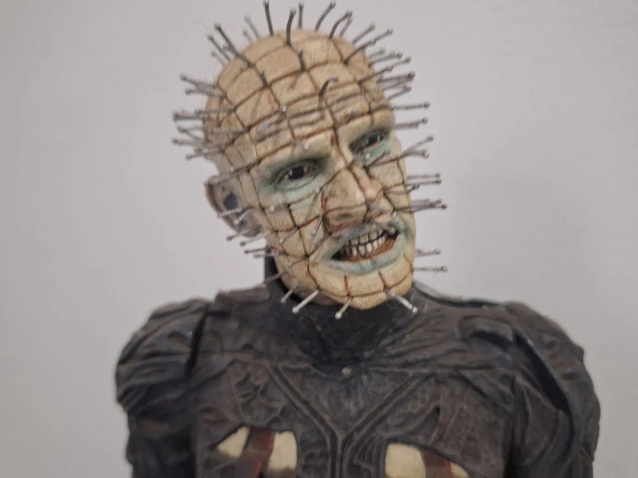 Pinhead 1/4 NECA - Foto 4