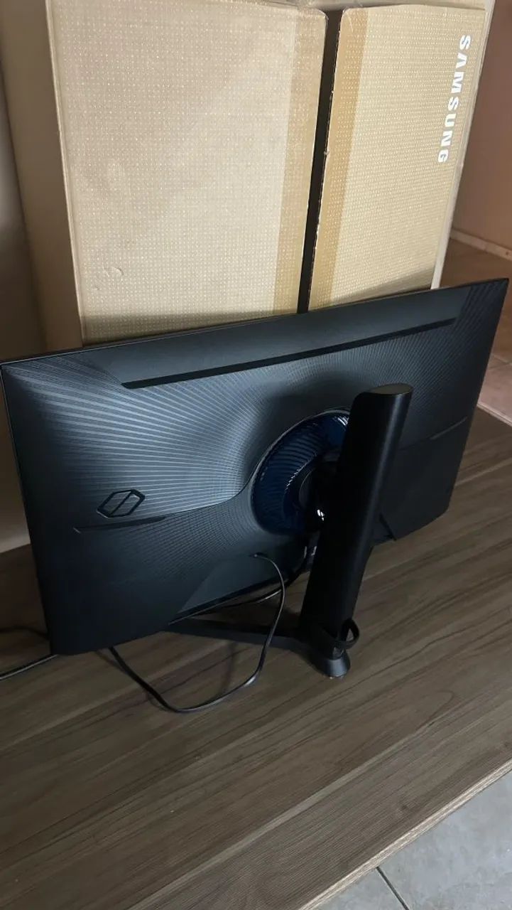 Monitor Samsung 180hz G3 27Polegadas - Foto 3